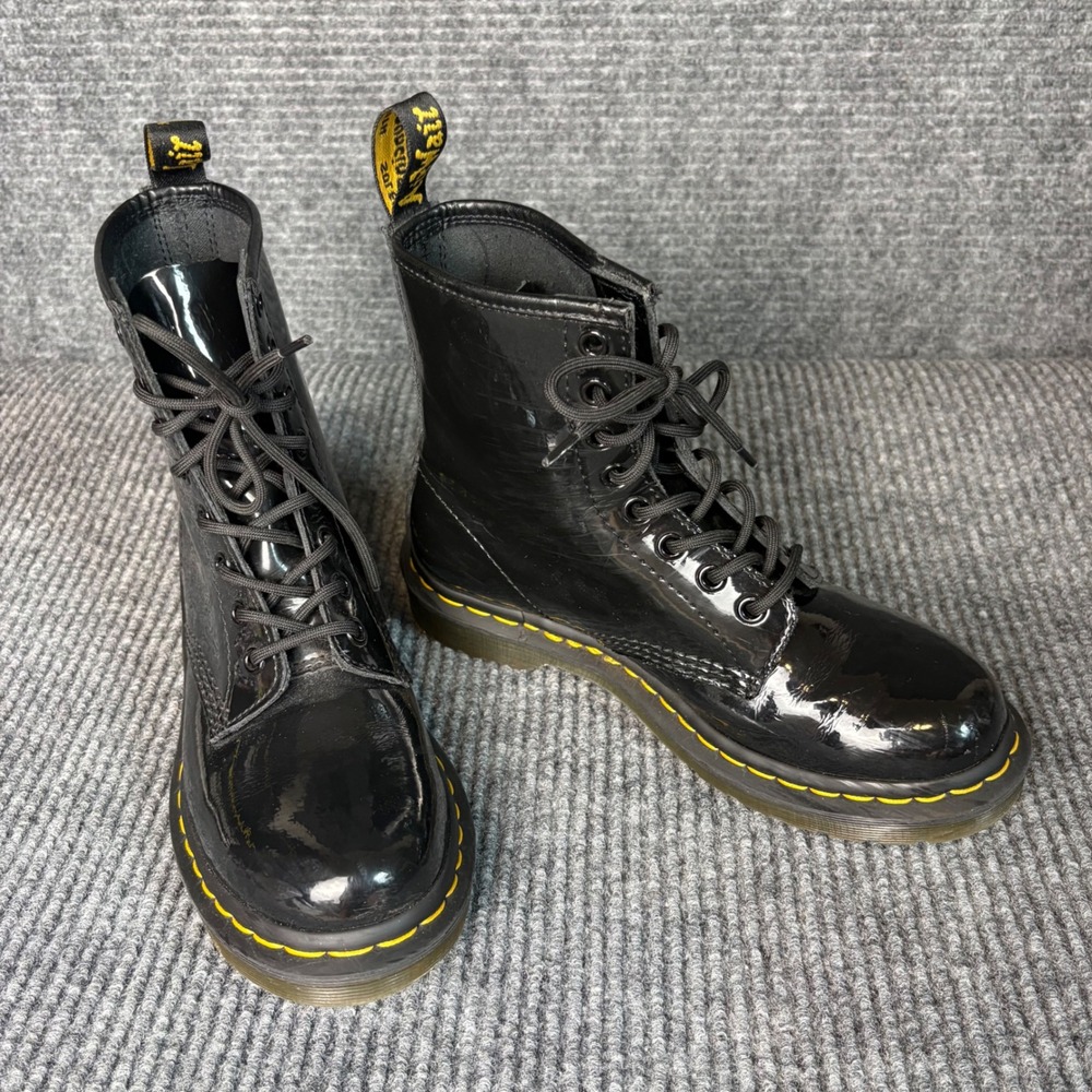 Dr. Martens 1460 Patent Leather Combat Boots Black 8 Eye Womens US 7 Lace Up